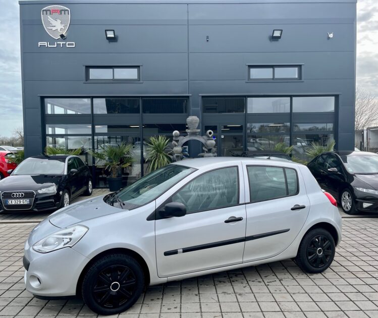 RENAULT CLIO 1.2L 75CH Dynamique 