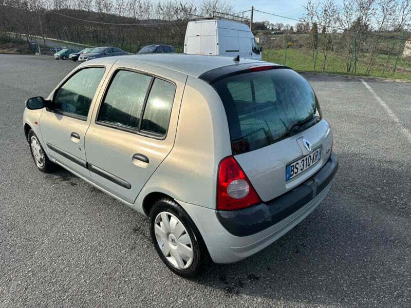 RENAULT CLIO II 2002