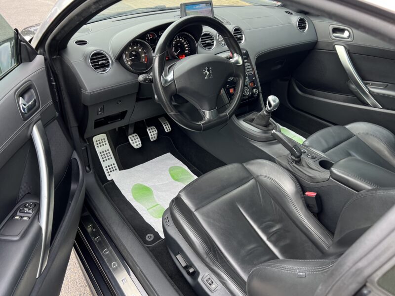 PEUGEOT RCZ 1.6 TURBO 156 Cv GPS CUIR CHAUFFANT ELECTRIQUE JANTES 19 ORIGINE FRANCE - Garantie1an