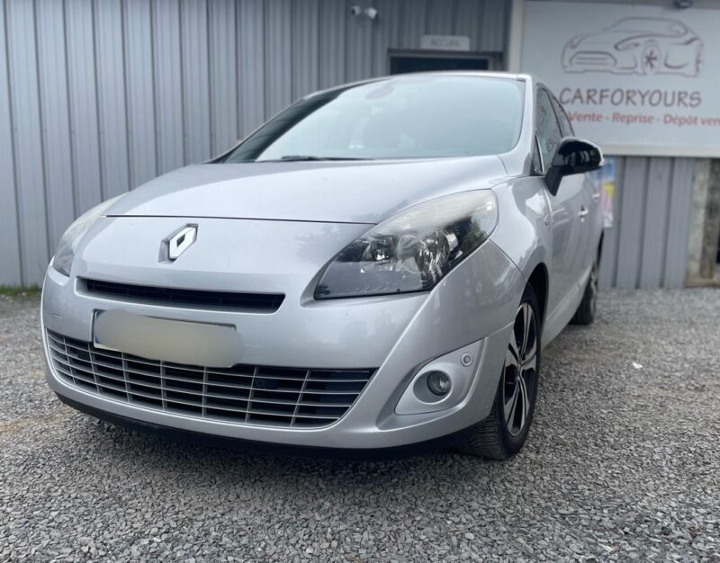 RENAULT SCÉNIC III 2012