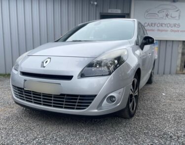 RENAULT SCÉNIC III 2012