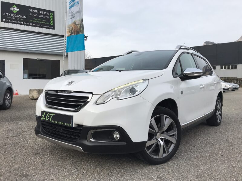 PEUGEOT 2008 - 1.2 PURETECH 110cv S&S CROSSWAY - GARANTIE 6 MOIS
