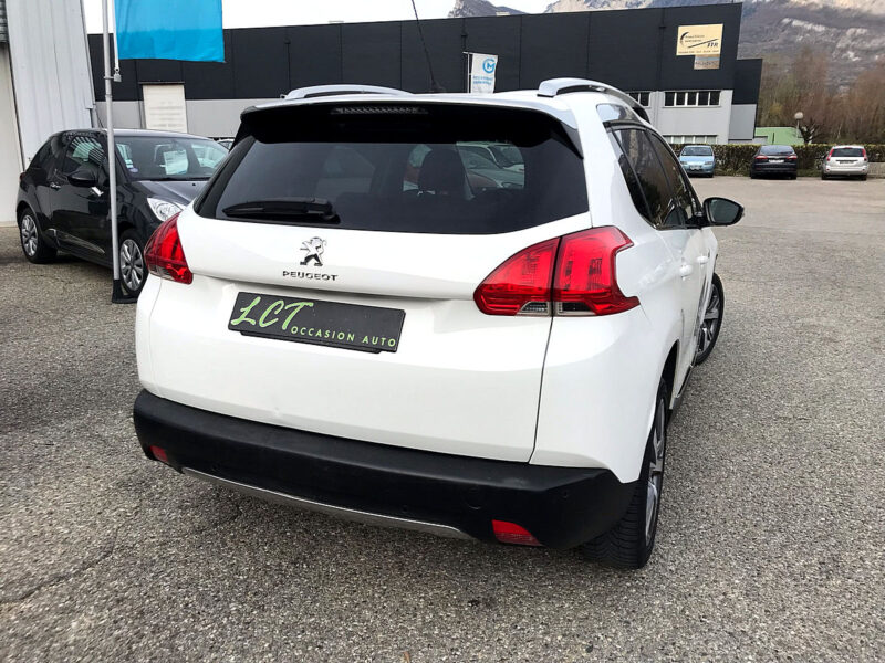 PEUGEOT 2008 - 1.2 PURETECH 110cv S&S CROSSWAY - GARANTIE 6 MOIS