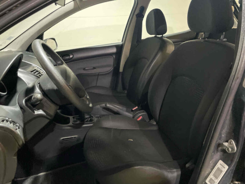 PEUGEOT 206+ 2010 1.4 i 75cv