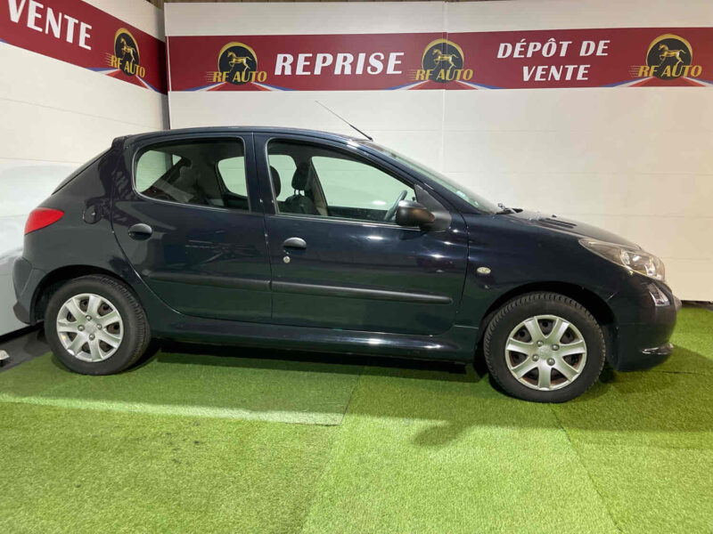 PEUGEOT 206+ 2010 1.4 i 75cv