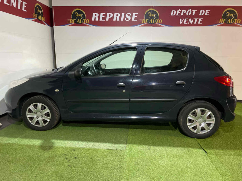 PEUGEOT 206+ 2010 1.4 i 75cv