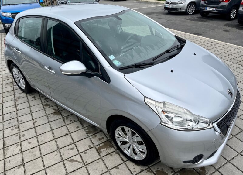 PEUGEOT 208 I 2012