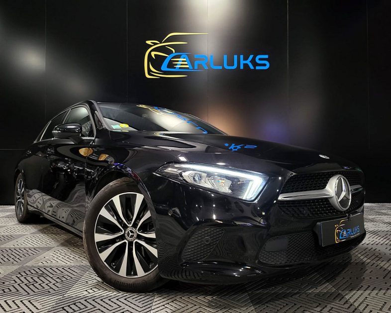 MERCEDES CLASSE A 180 d 116 cv 7G-DCT BUSINESS LINE ANGLES MORT / PARK ASSYST / CAMERA