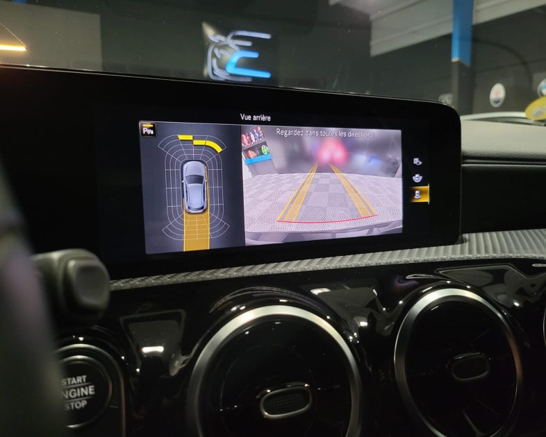 MERCEDES CLASSE A 180 d 116 cv 7G-DCT BUSINESS LINE ANGLES MORT / PARK ASSYST / CAMERA