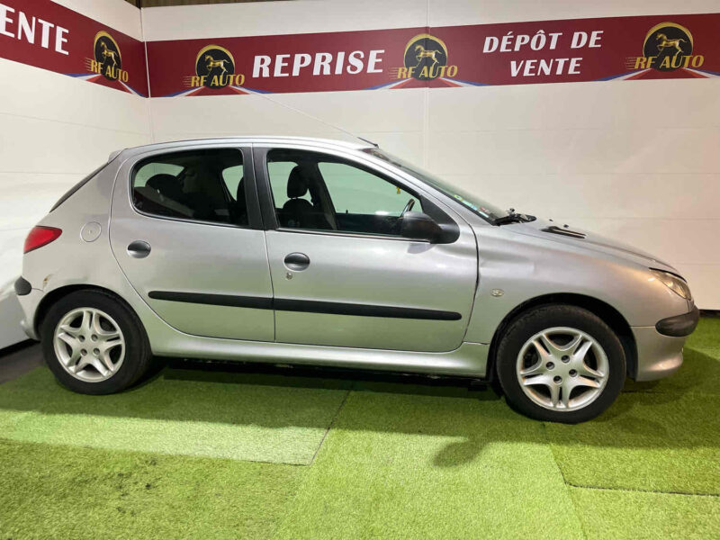 PEUGEOT 206 2002 1.4 HDi 68cv