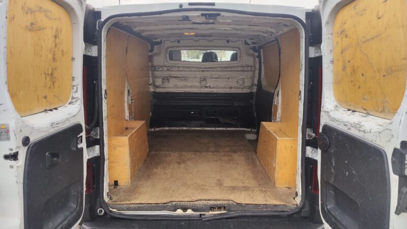 RENAULT TRAFIC III L1H1 1.6 dCi 125cv ENERGY GRAND CONFORT