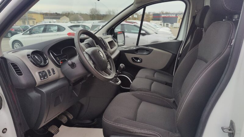 RENAULT TRAFIC III 1.6 dCi 90 cv CONFORT L1H1