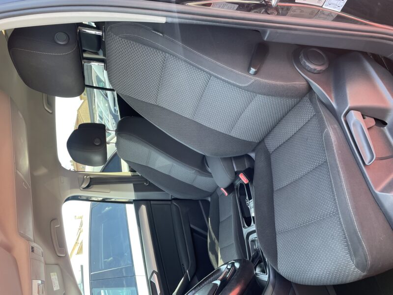 VOLKSWAGEN TOURAN 2016