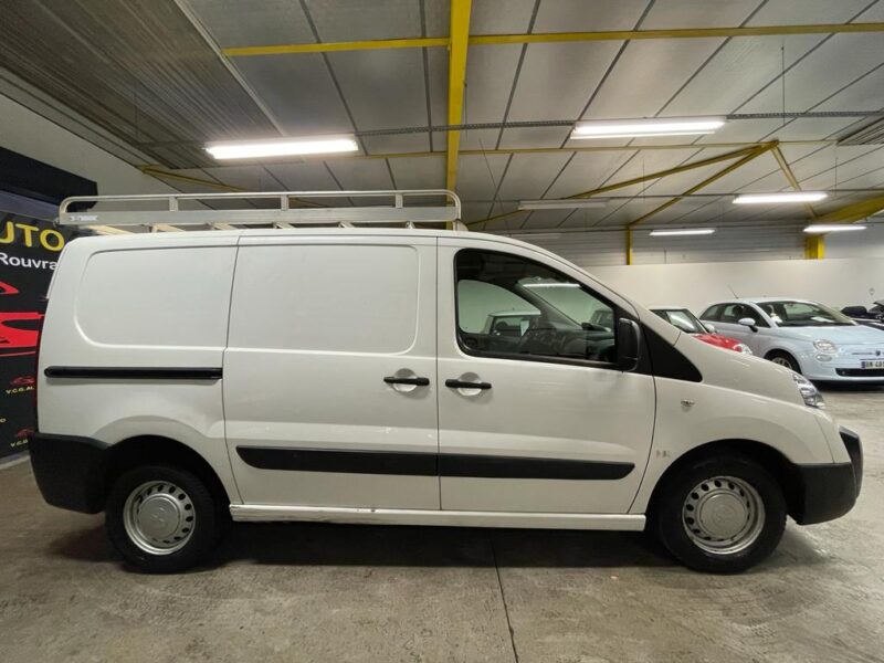 PEUGEOT EXPERT Camionnette 2010