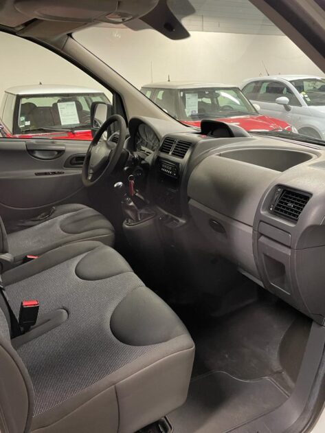PEUGEOT EXPERT Camionnette 2010