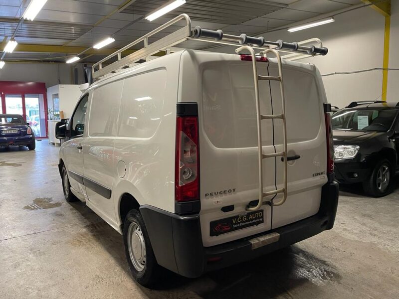 PEUGEOT EXPERT Camionnette 2010
