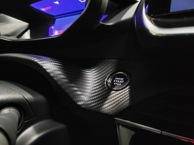 PEUGEOT 208 II 1.2 PureTech 100cv ALLURE EAT8 TOIT PANORAMIQUE / CARPLAY / I-COCKPIT