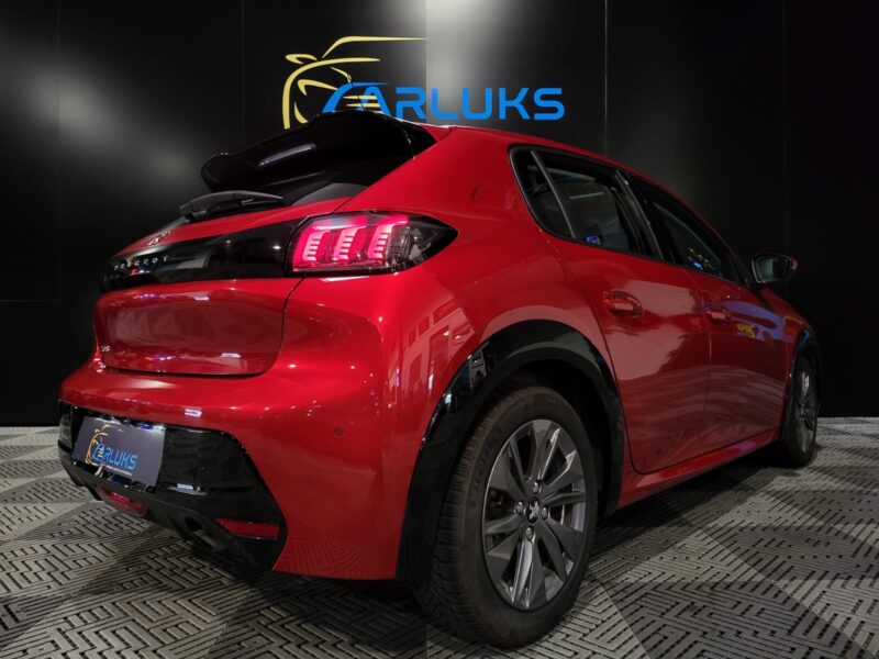 PEUGEOT 208 II 1.2 PureTech 100cv ALLURE EAT8 TOIT PANORAMIQUE / CARPLAY / I-COCKPIT