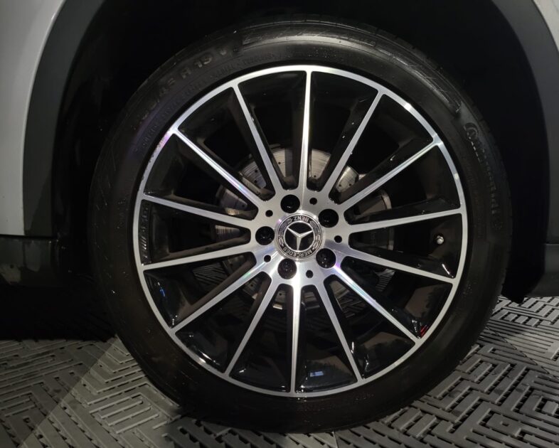 MERCEDES GLA 180d FASCINATION AMG EDITION WITHEART