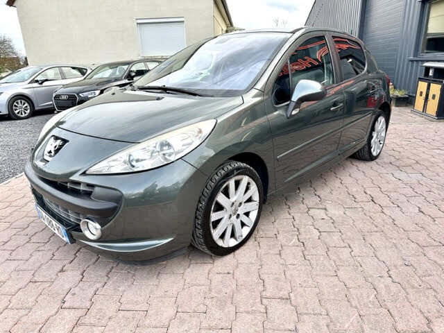 PEUGEOT 207 2009