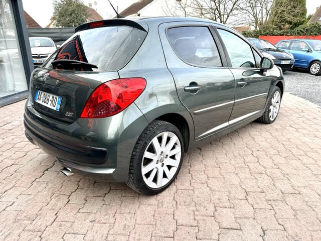 PEUGEOT 207 2009