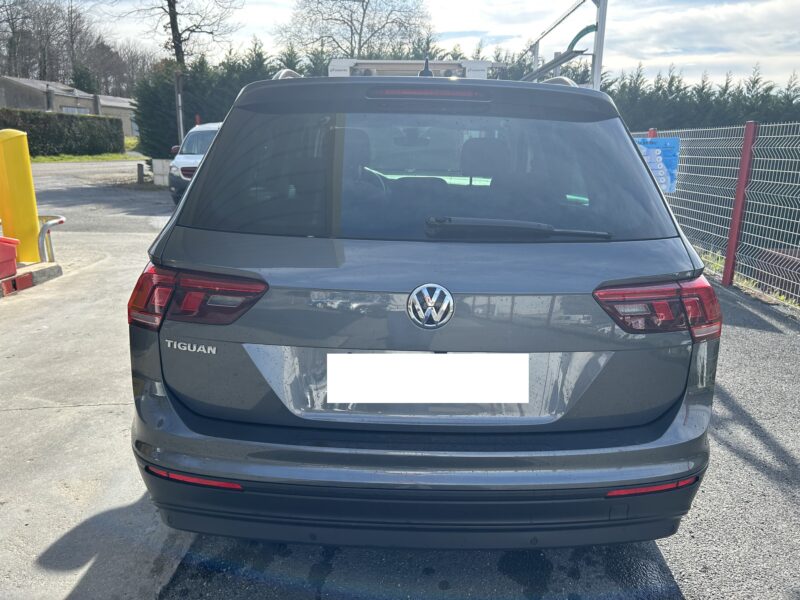 VOLKSWAGEN TIGUAN 2019