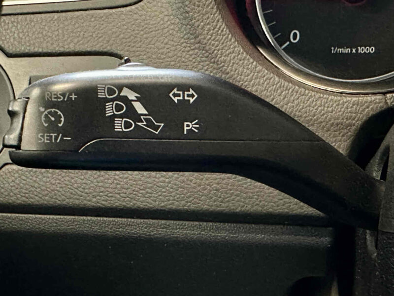 VOLKSWAGEN POLO V 2010