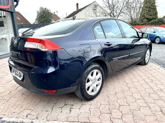 RENAULT LAGUNA III 2010