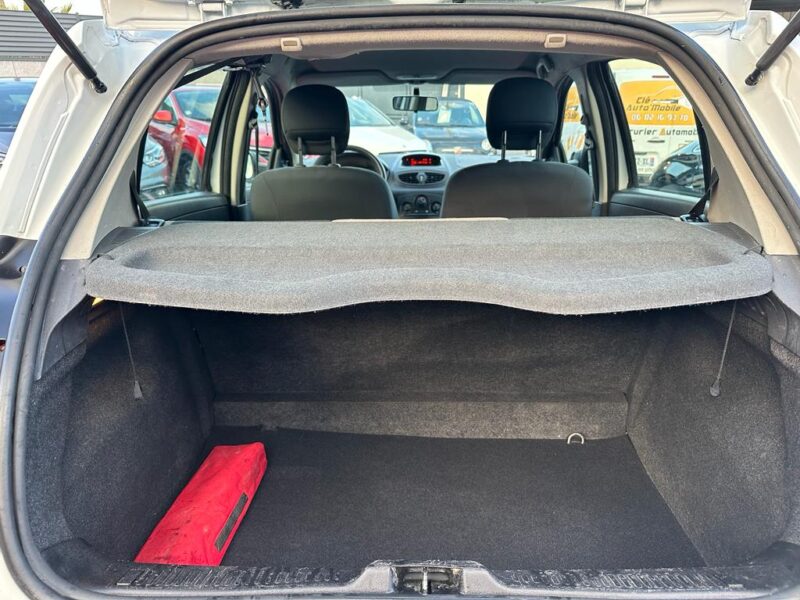 RENAULT CLIO III 2009