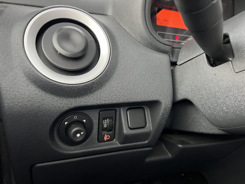 CITROEN C2 1.1 60 Cv CLIMATISATION / BLUETOOTH PRISE USB - Garantie1an