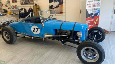 HOT ROD FORD A V8 REPRISE POSSIBLE