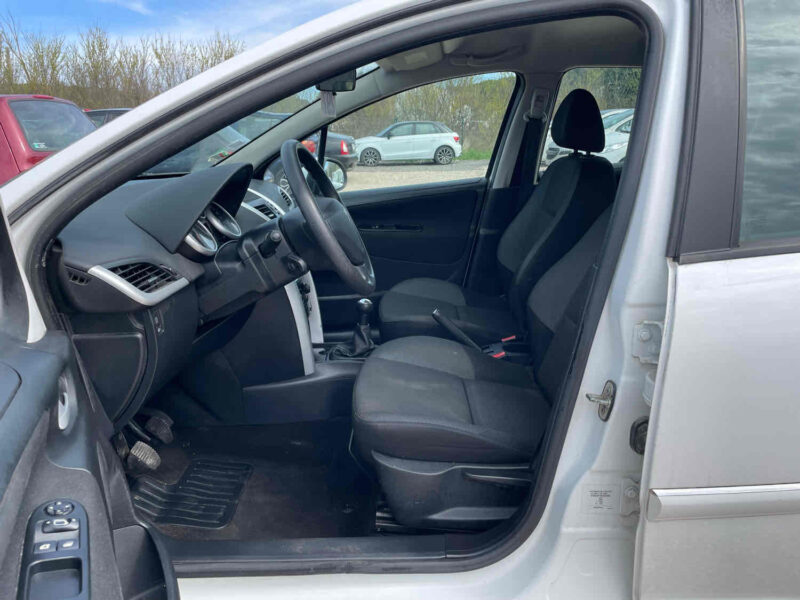 PEUGEOT 207 5 portes 1.4 e 73 cv