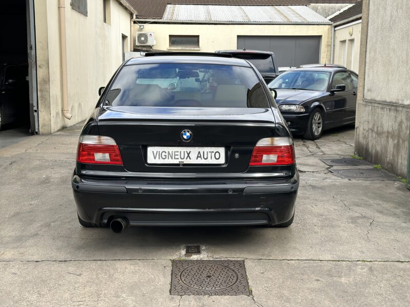 BMW 540I V8 PACK M E39 PAYER EN 4X