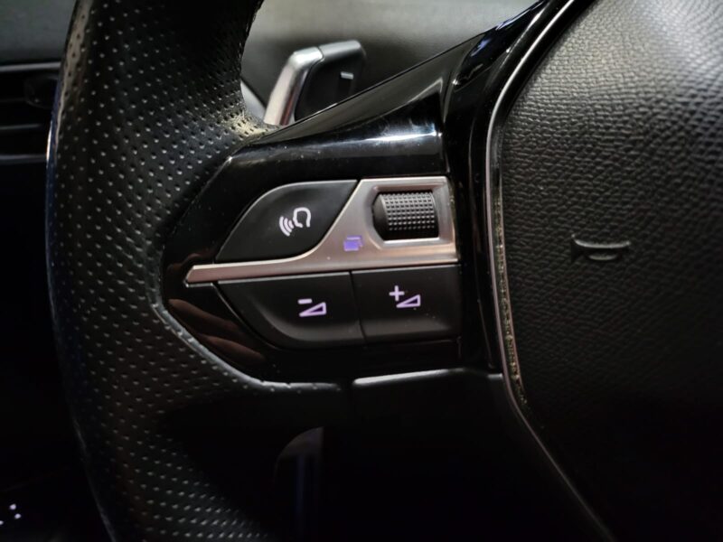 PEUGEOT 3008 GT LINE 1.6 THP 165CH EAT6