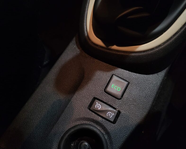 RENAULT CAPTURE / 0.9 TCe /  90cv / FINITION ZEN