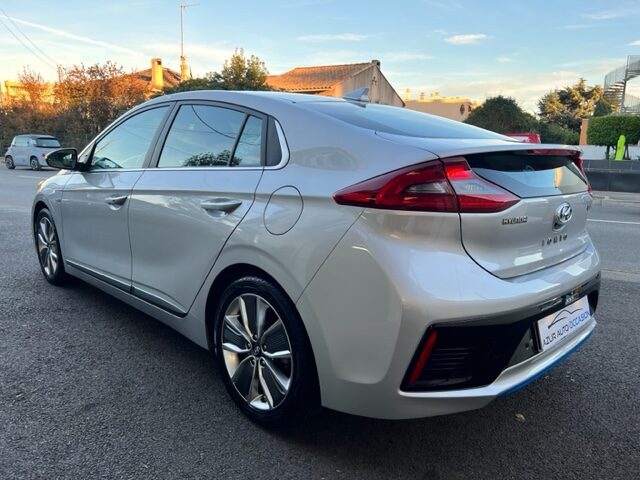 HYUNDAI IONIQ 1,6 HYBRID EXECUTIVE 2016