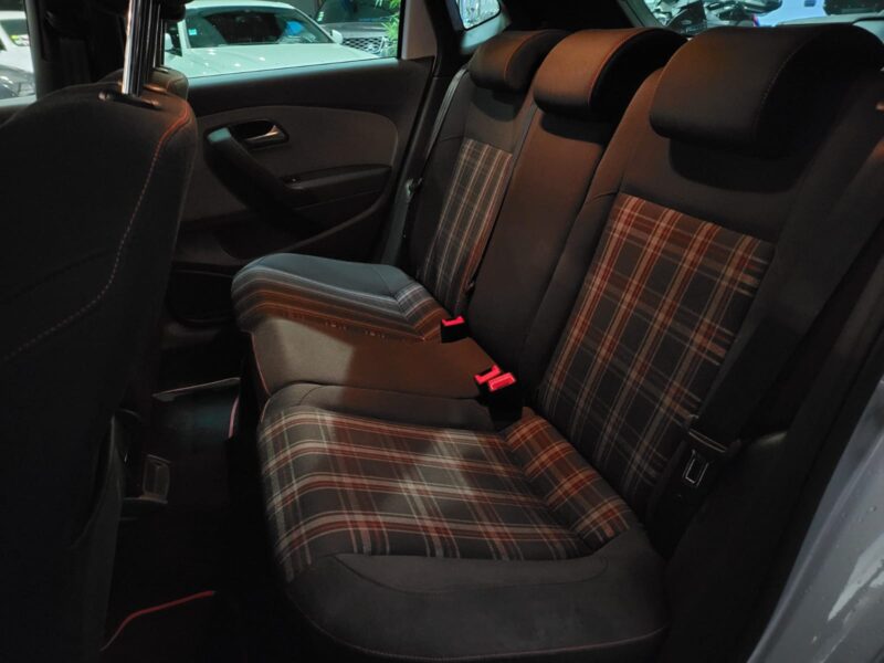 VOLKSWAGEN POLO GTI 1.4 180CH SUIVI VW