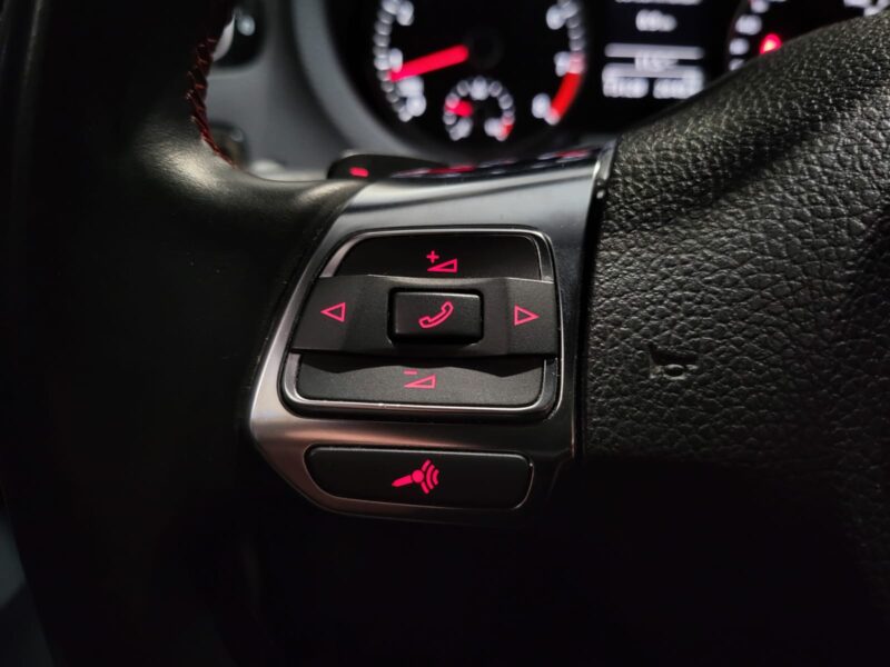 VOLKSWAGEN POLO GTI 1.4 180CH SUIVI VW