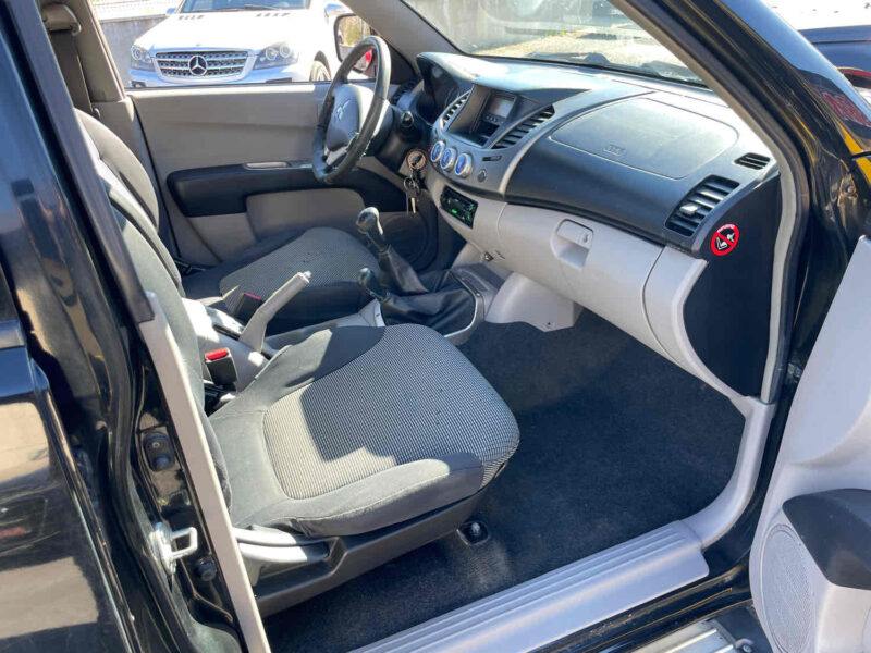 MITSUBISHI L200 2007