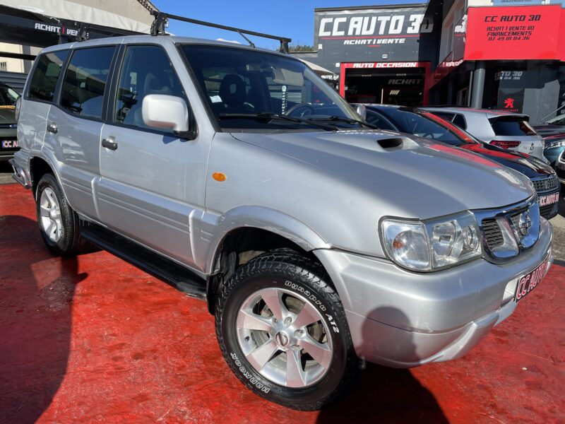 NISSAN TERRANO II 2004