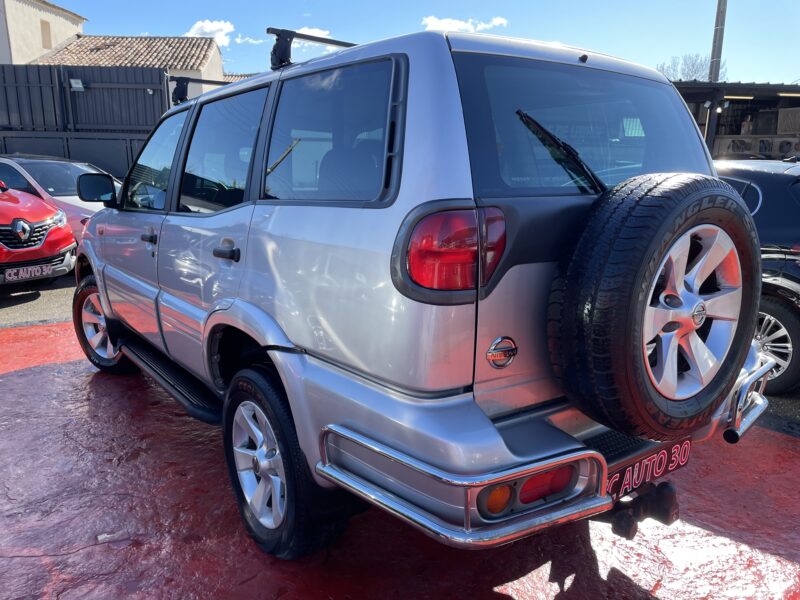 NISSAN TERRANO II 2004