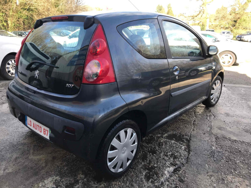 PEUGEOT 107 2007