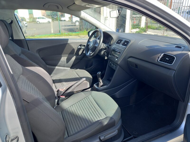 VOLKSWAGEN POLO V 2010