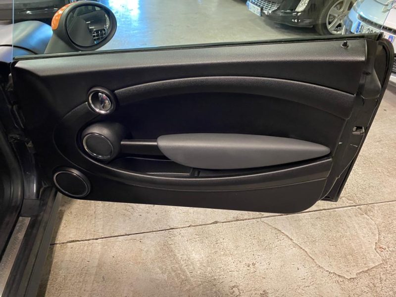 MINI Cooper 1.6i 120 Boite Automatique
