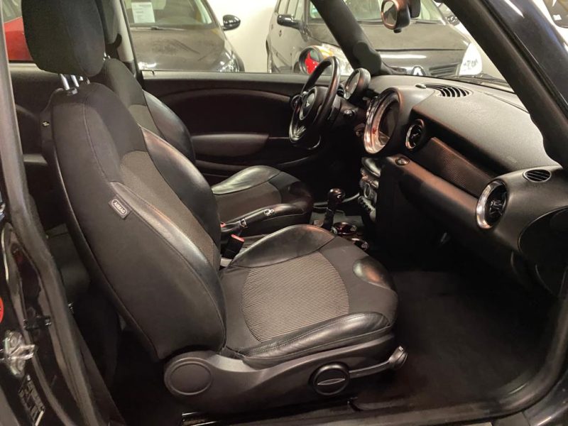 MINI Cooper 1.6i 120 Boite Automatique