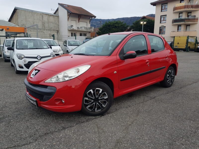 PEUGEOT  206+ 1.4i 75CV