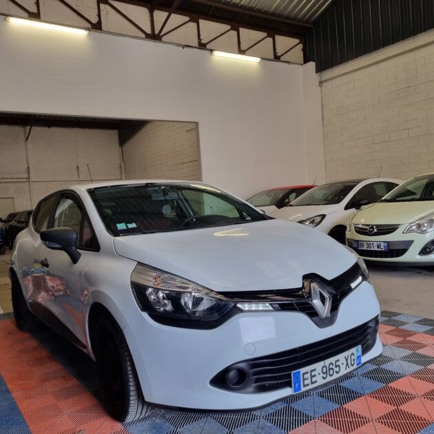 RENAULT CLIO IV 2016 société 