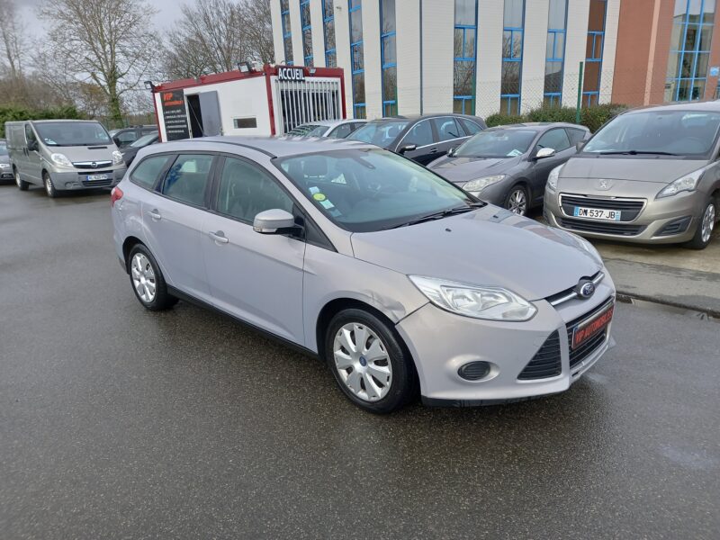 FORD FOCUS III Turnier 2014