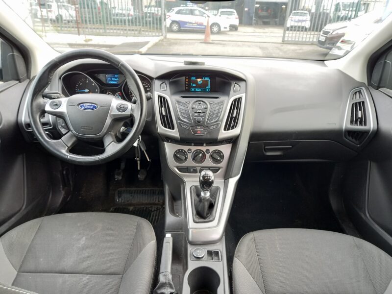 FORD FOCUS III Turnier 2014