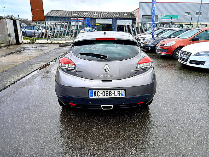 RENAULT MEGANE III Coupé 2009
